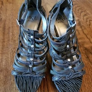 BKE Army Green Buckle Heels